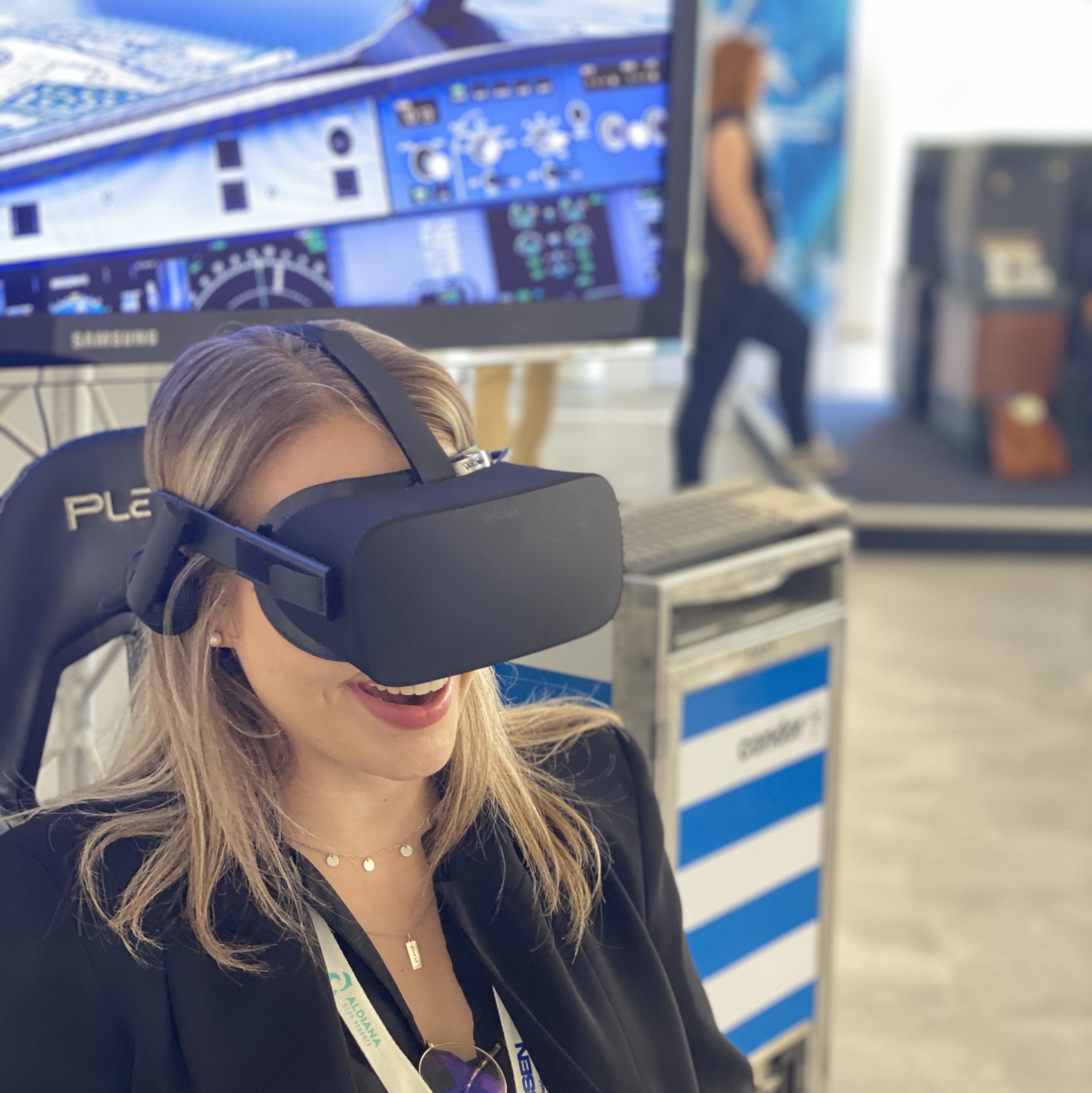 VR-Flugsimulator von Condor auf einer Messe